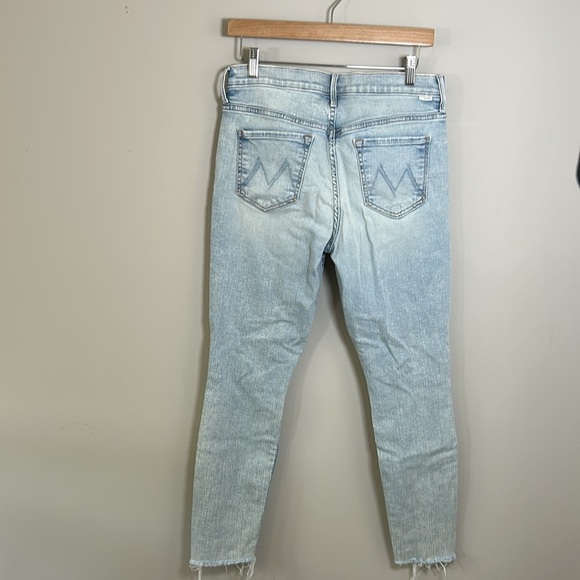 Mother The Stunner Zip Ankle Step Fray Jean Rolling in the Bushes Designer Sz 29 - Picture 7 of 16